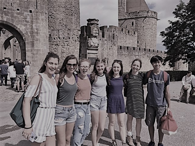 Alumni Vienna Husson, senior Sophie Chehab, juniors Gen Pietrak, Faith Foster, Pierce, Snarr and sophomore Richard Adams visit Carcassonne, France.