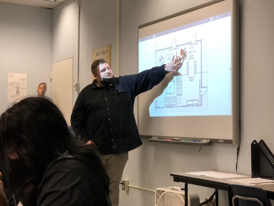 Criminal justice teacher Philip Leger teaches students how to inspect a crime scene on Jan. 14. 