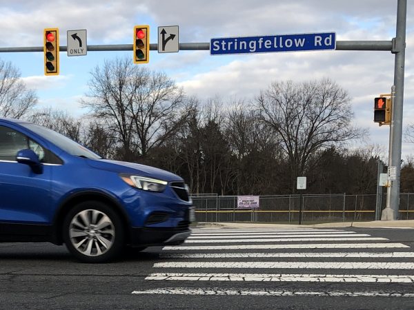According to communications manager for VDOT Northern Virginia Alex Liggitt, 19,000 vehicles drive past CHS on Stringfellow Road each day.