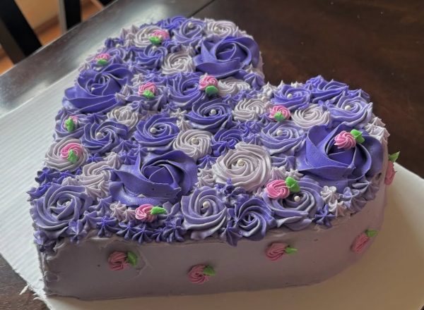 The vanilla buttercream cake, which is one of the most popular cakes on the menu, can be decorated to match the specific occasion. Photo by Adan Chaudhry. 