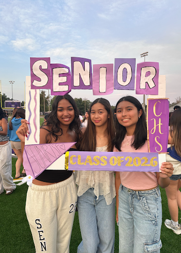 Seniors Hee Theng Chong, Isabella Pazos and Sonia Fabio take a picture together at Senior Sunrise on Aug. 18, 2025. 
