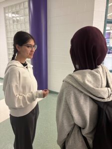 Senior Elif Ozkan answers freshmen Elif Sen’s questions about how to be prepared for testing on April 24. Ozkan advises Sen to balance her schedule and to spend her time wisely. 